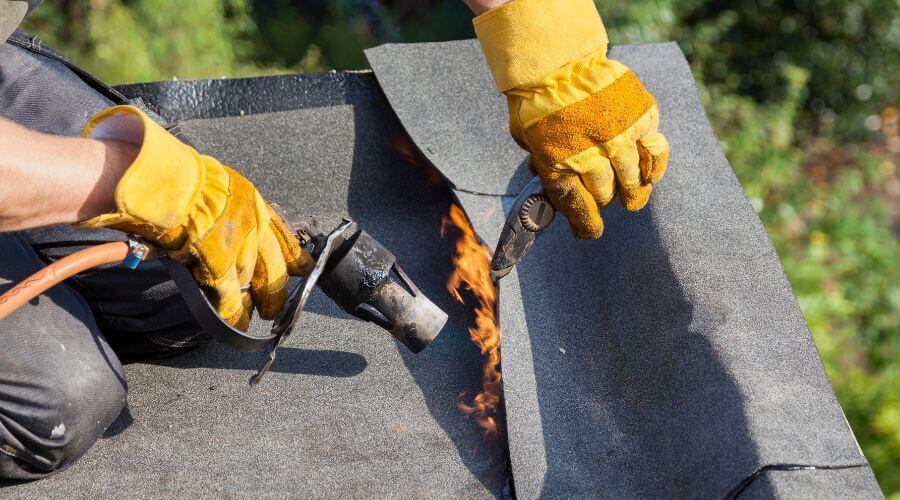 Professional gutter cleaning in Patterson, GA